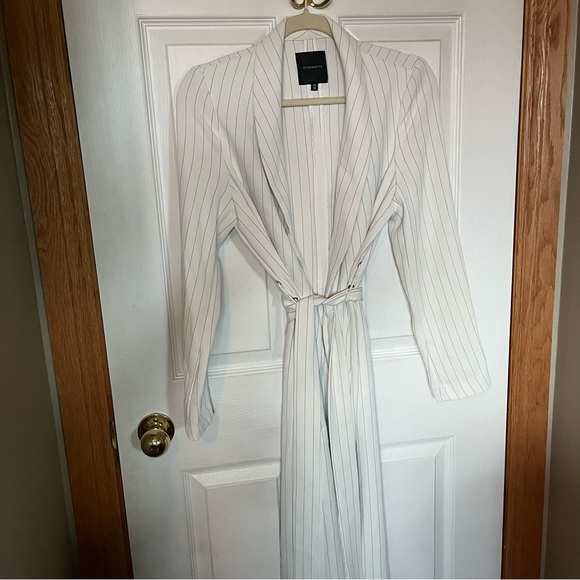 *SOLD* 
Dynamite stripped cardigan - Picture 2 of 4